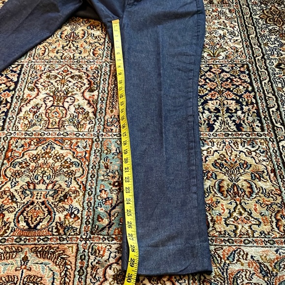 Banana Sloan pants in navy and white cotton blend. - Picture 11 of 13